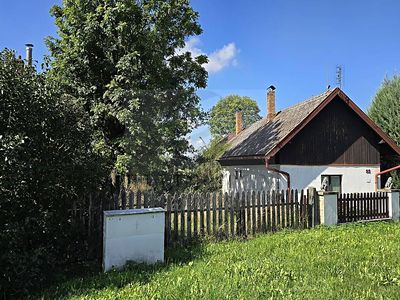 Prodej rodinného domu 100 m², pozemek 2383 m²