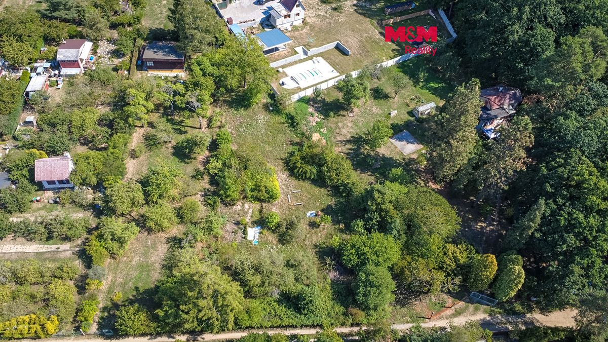 Prodej zahrady 1324 m²