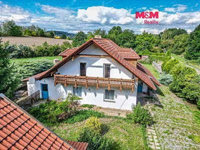 Prodej rodinného domu 273 m², pozemek 2829 m²