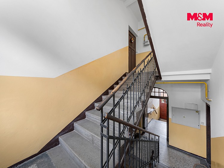 Квартира 4+1 на продаж, 91 м² (19 з 20)