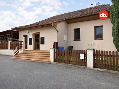Prodej rodinného domu 170 m², pozemek 739 m²