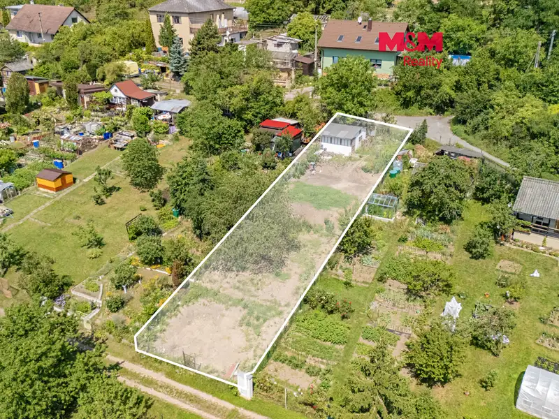 Prodej zahrady 381 m², Beroun – náhled fotky 1