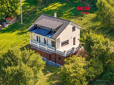 Prodej rodinného domu 198 m², pozemek 1543 m²