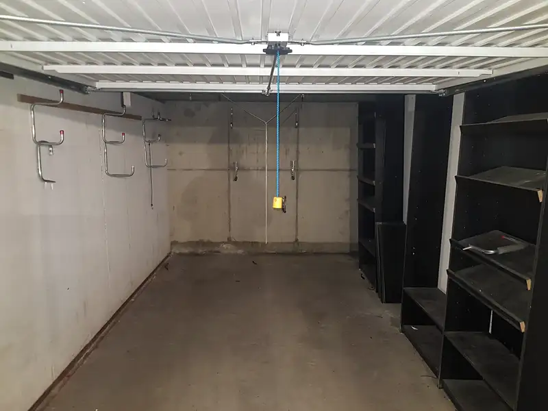 Prodej garáže 16 m², Praha – náhled fotky 3