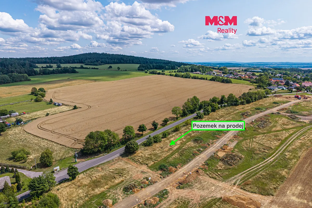 Prodej stavebního pozemku 850 m²