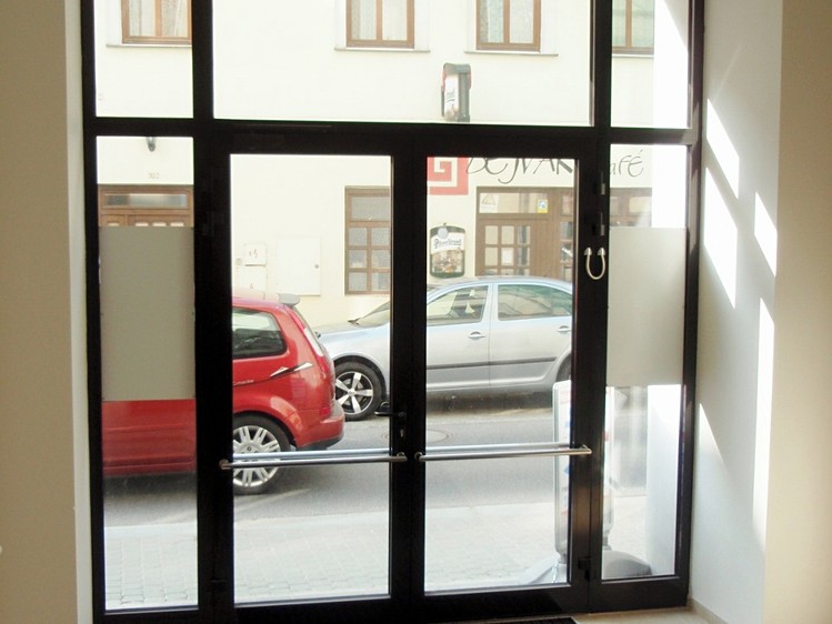 Pronájem komerčního prostoru, 19 m² (4 z 11)