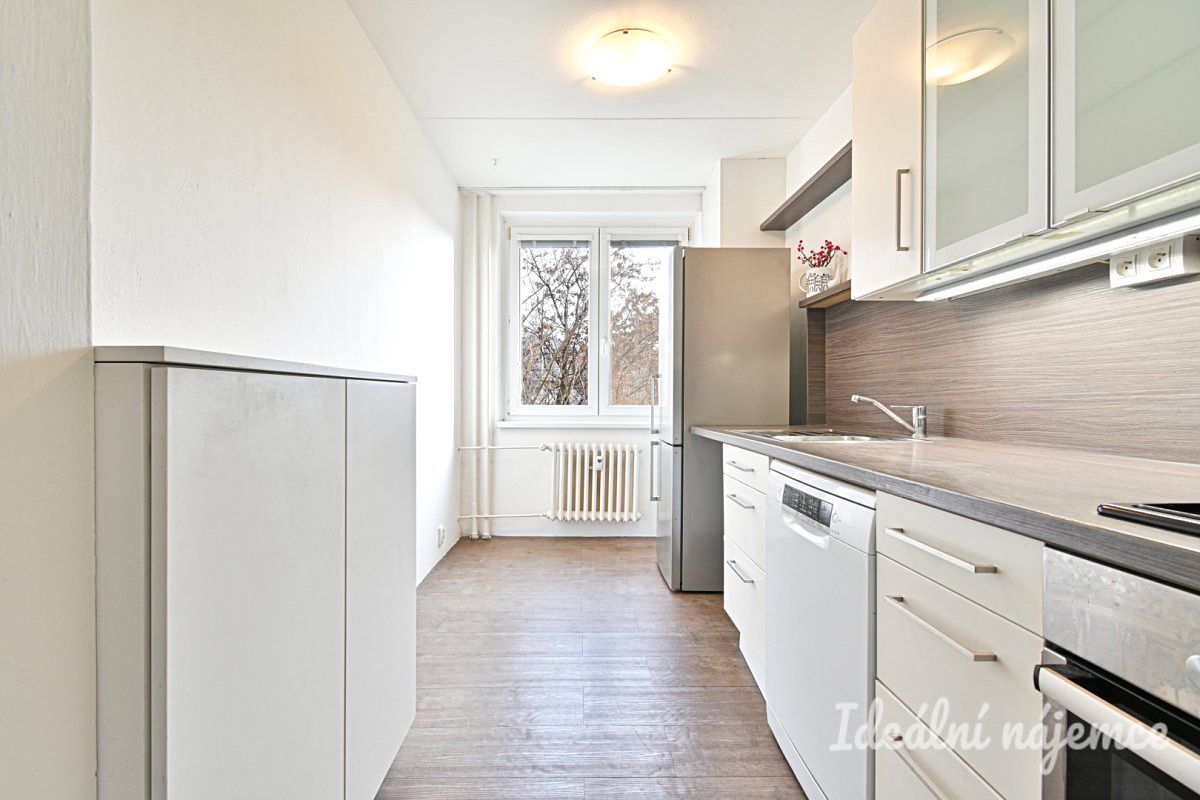 Pronájem bytu 3+1 63 m² – fotografie 3