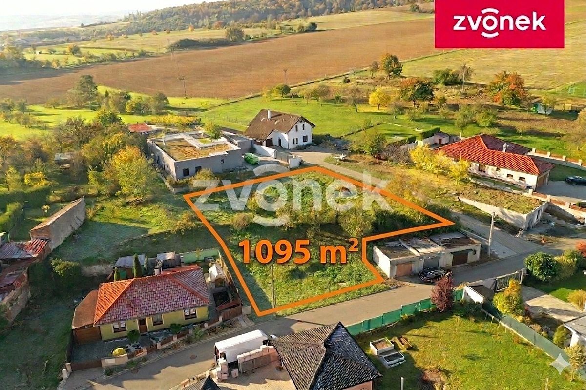 Prodej stavebního pozemku 1095 m²
