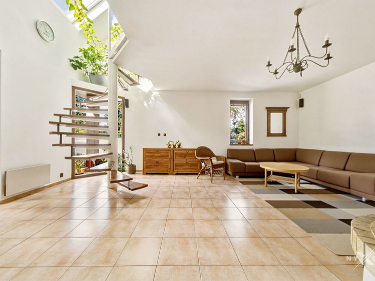 Будинок на продаж, 290 м² (12 з 26)