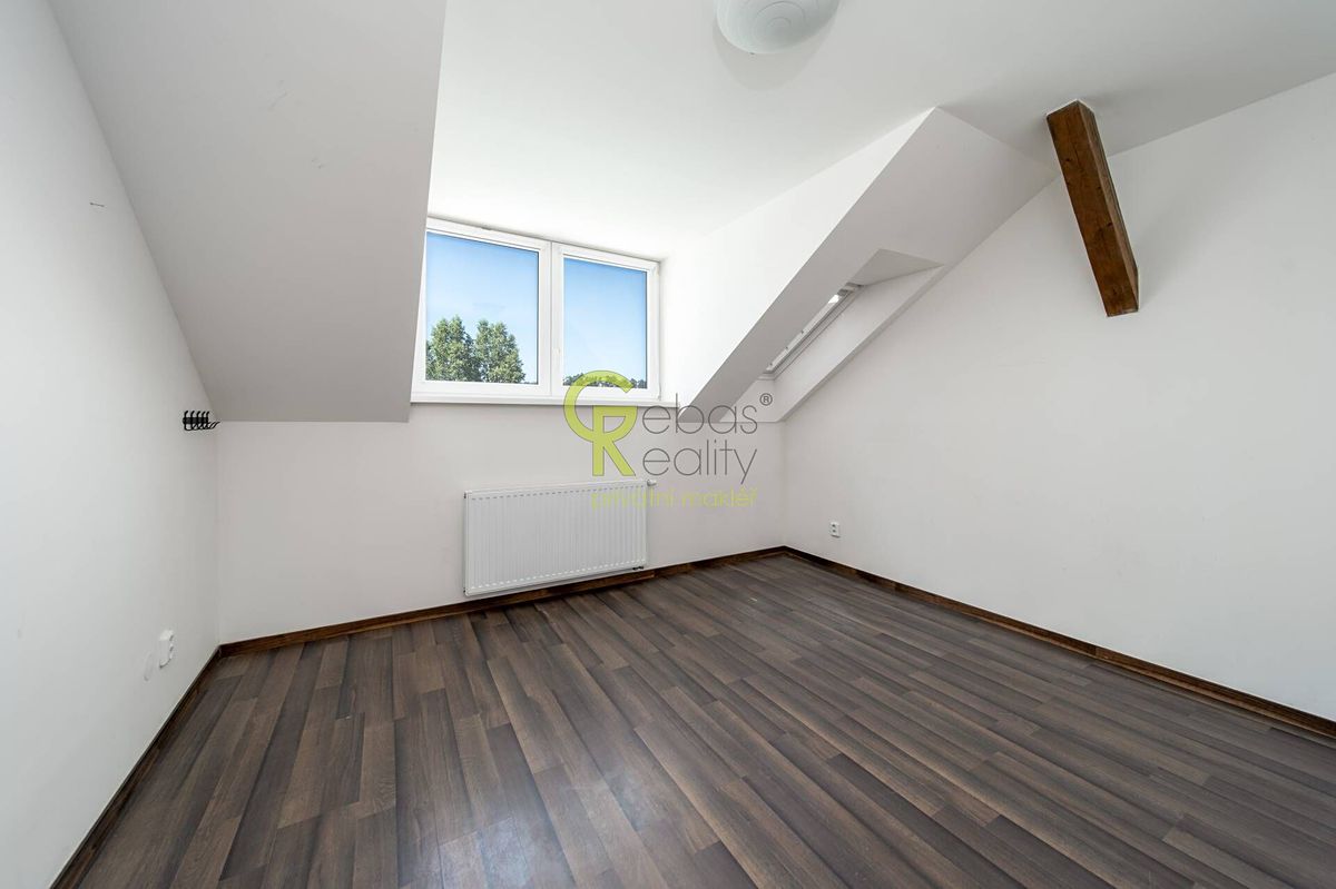 Pronájem bytu 2+kk 64 m² – fotografie 5