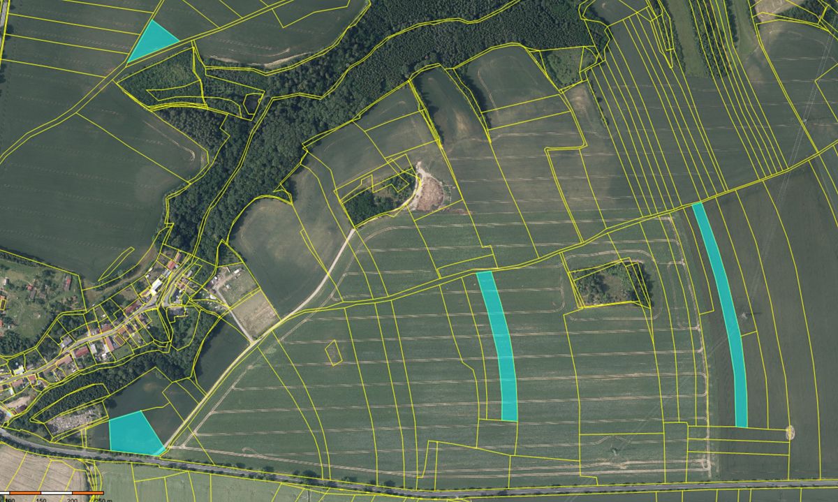 Prodej pole 18912 m²