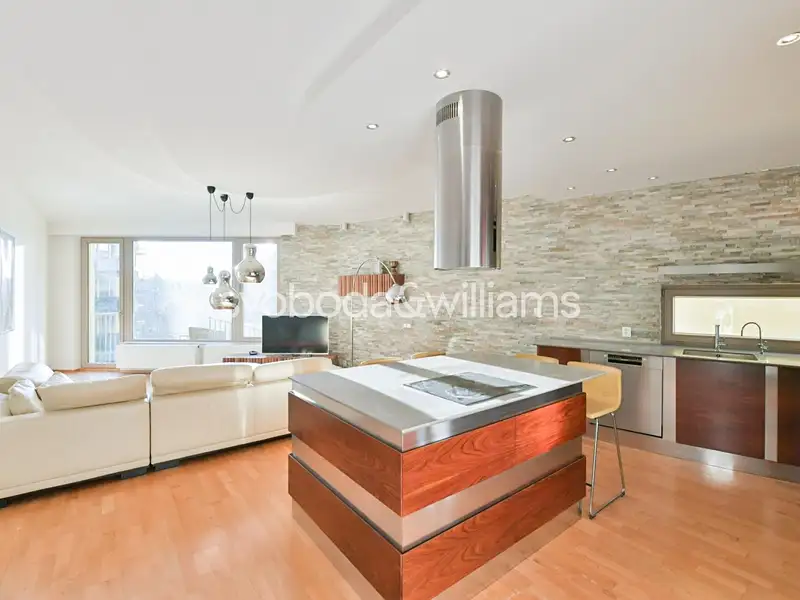 Pronájem bytu 4+kk 107 m², Praha – náhled fotky 3