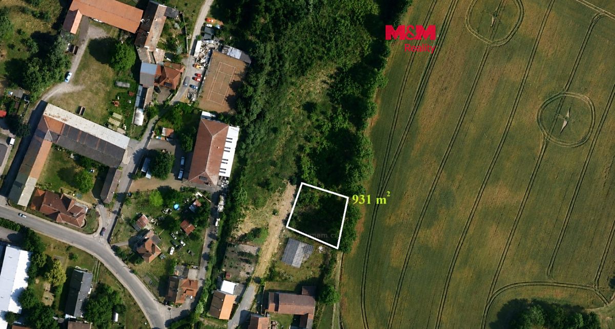 Prodej stavebního pozemku 931 m²