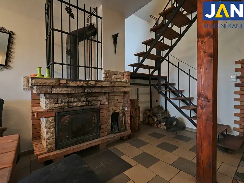 Prodej rodinného domu 100 m², pozemek 1987 m², Josefov – náhled fotky 2