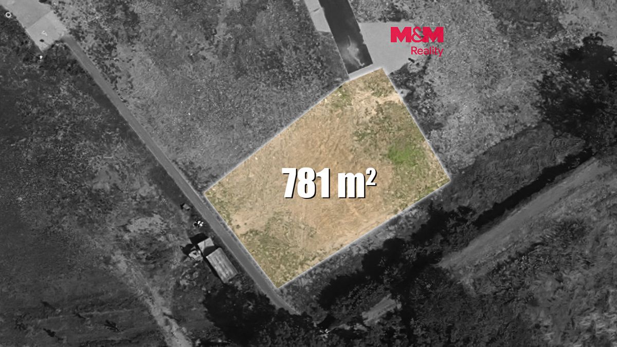 Prodej stavebního pozemku 781 m², Podhořany u Ronova – fotka 1 z 3