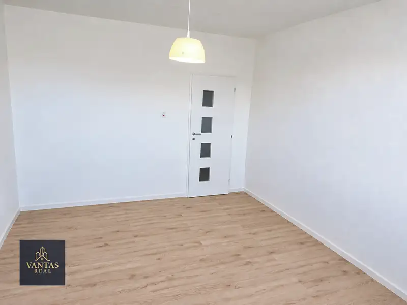 Pronájem bytu 2+1 60 m², Bílina – náhled fotky 3