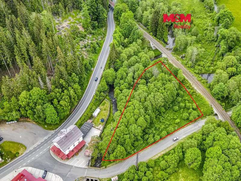 Prodej pozemku 4656 m², Železná Ruda – náhled fotky 1