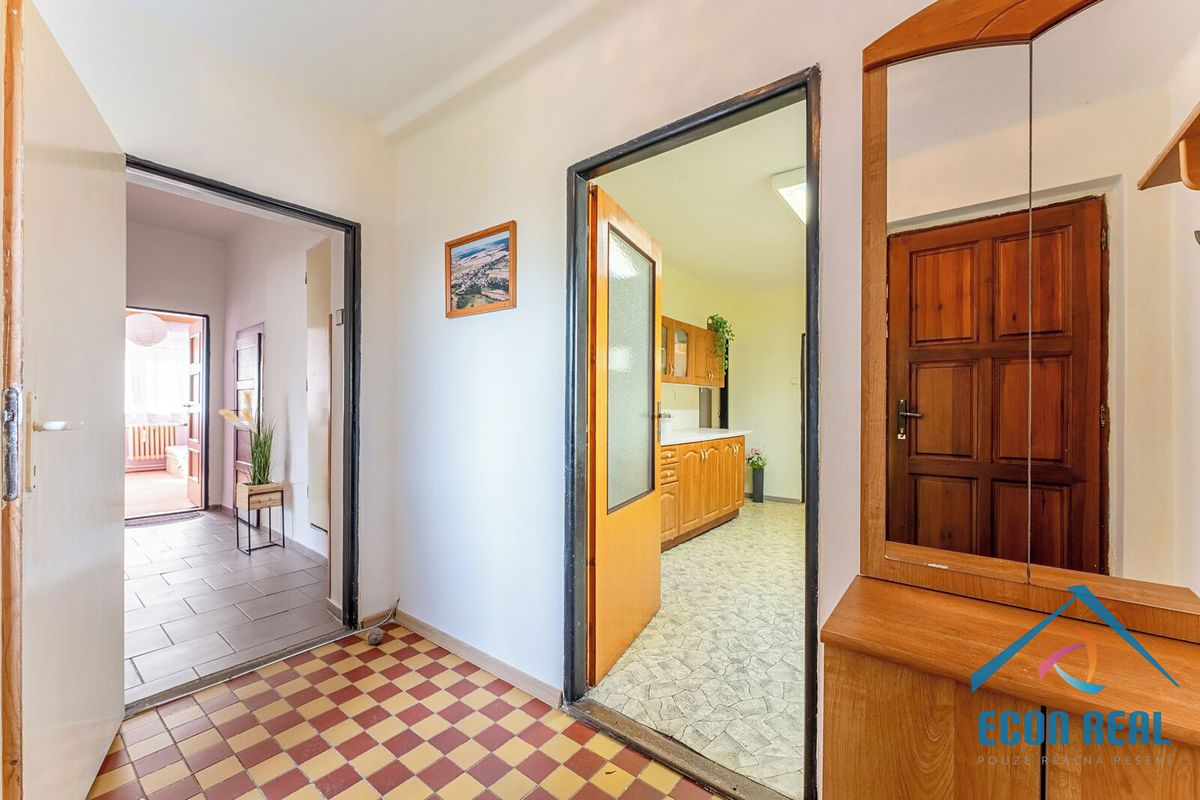Prodej rodinného domu 91 m², pozemek 2377 m² – fotografie 3