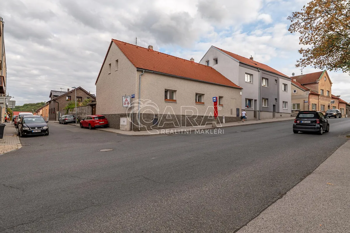 Prodej rodinného domu 180 m², pozemek 540 m²
