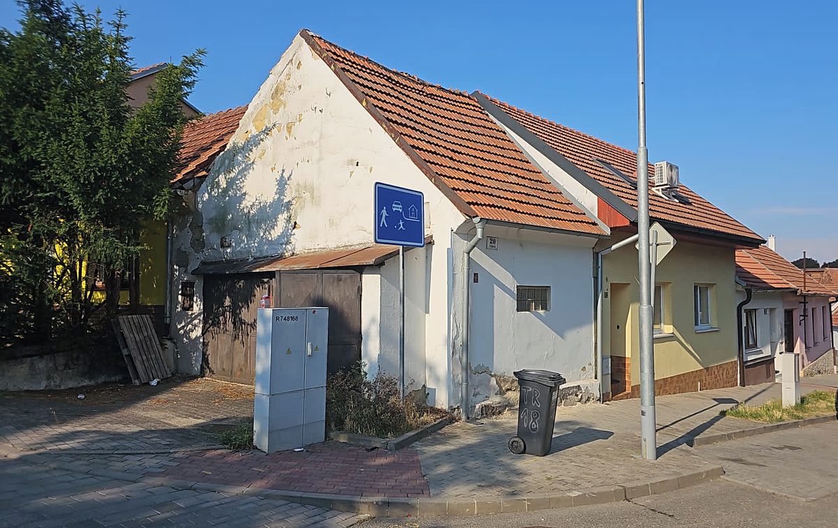 Prodej garáže 58 m²