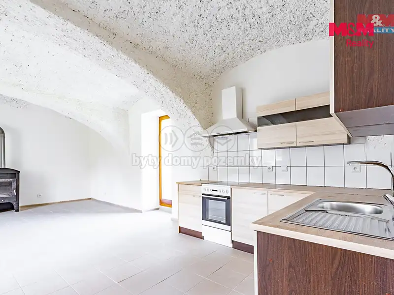 Prodej rodinného domu 130 m², pozemek 1000 m², Zahrádka – náhled fotky 3
