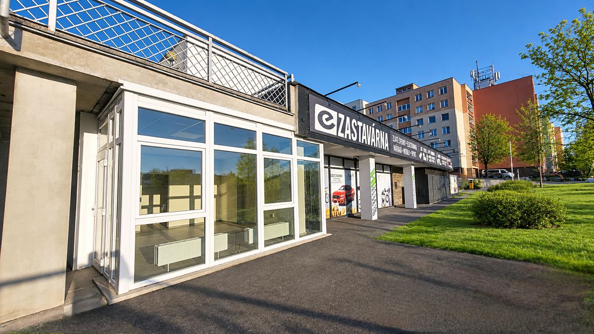 Pronájem obchodního prostoru 30 m²