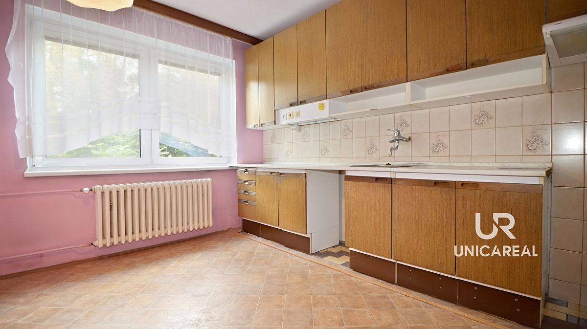 Prodej rodinného domu 200 m², pozemek 300 m² – fotografie 5