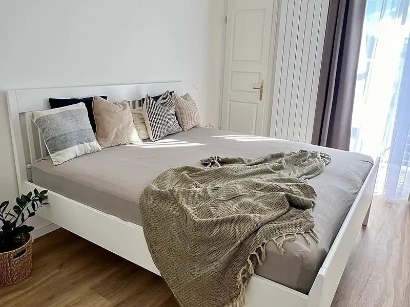 Pronájem bytu 2+kk 45 m², Praha – náhled fotky 2