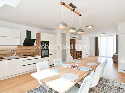 Pronájem bytu 3+kk 94 m²