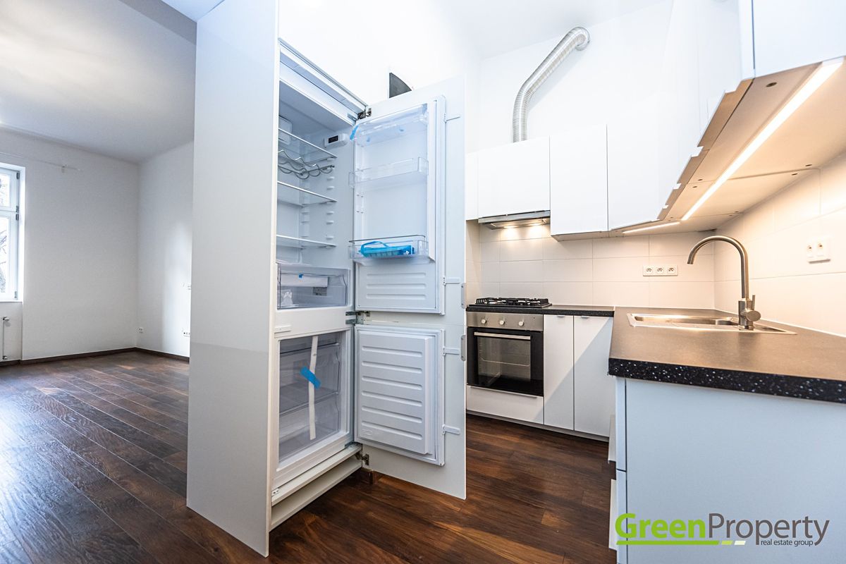 Pronájem bytu 2+kk 57 m² – fotografie 4