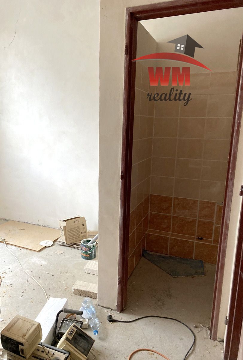 Prodej komerční nemovitosti 300 m² – fotografie 5