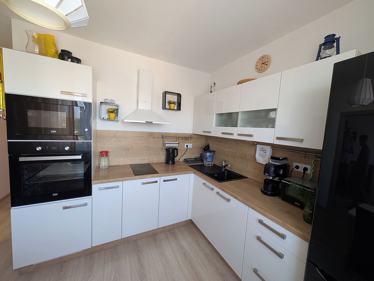 Pronájem bytu 2+1 63 m² – fotografie 5