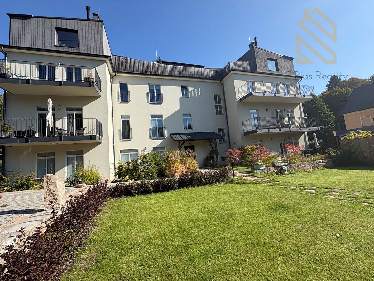 Pronájem bytu 3+kk 68 m²