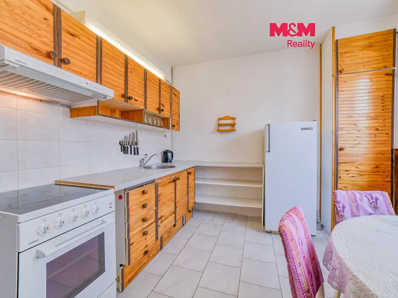 Prodej bytu 2+1 65 m², Toužim – náhled fotky 1