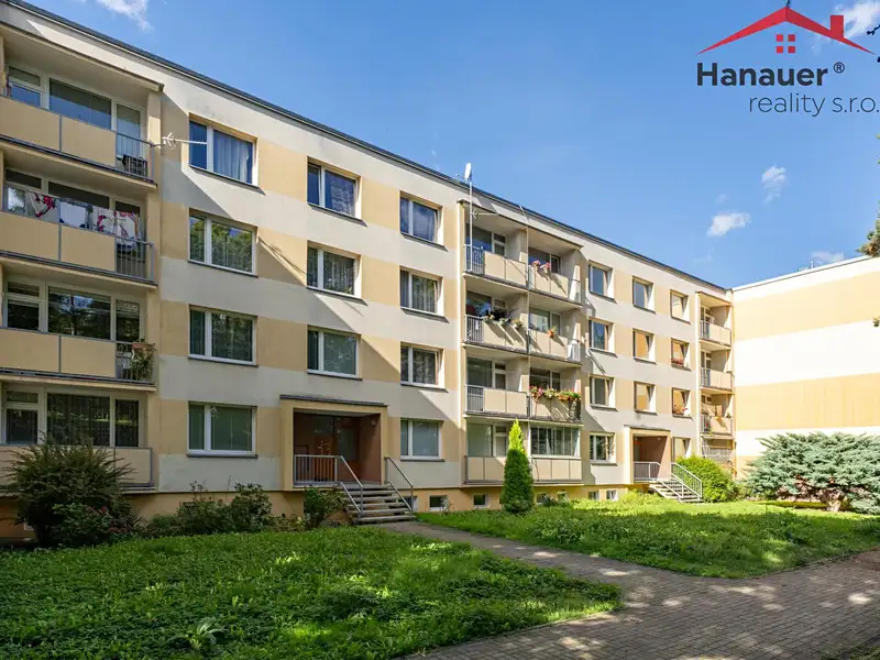 Prodej bytu 2+1 72 m², Teplice – náhled fotky 1