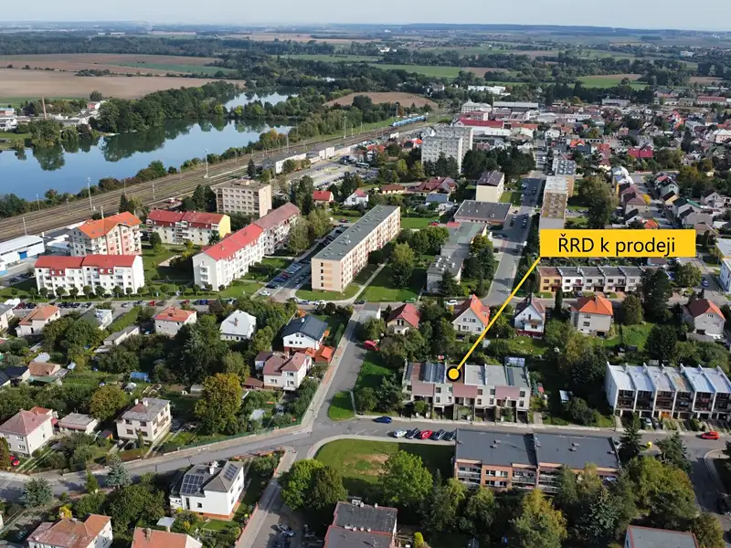 Prodej rodinného domu 160 m², pozemek 200 m², Chlumec nad Cidlinou – náhled fotky 2