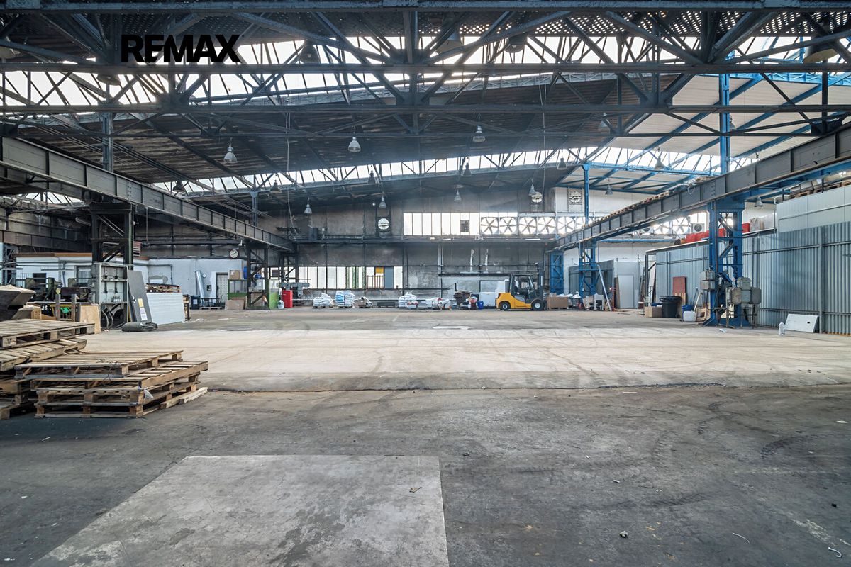 Pronájem skladového prostoru 546 m² – fotografie 3