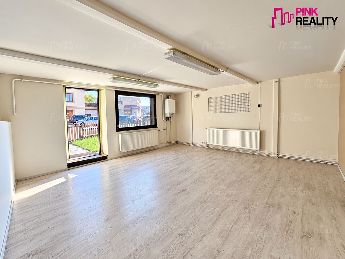 Pronájem skladového prostoru 56 m² – fotografie 3