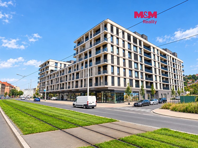 Prodej bytu 1+kk, 28 m² (1 z 10)