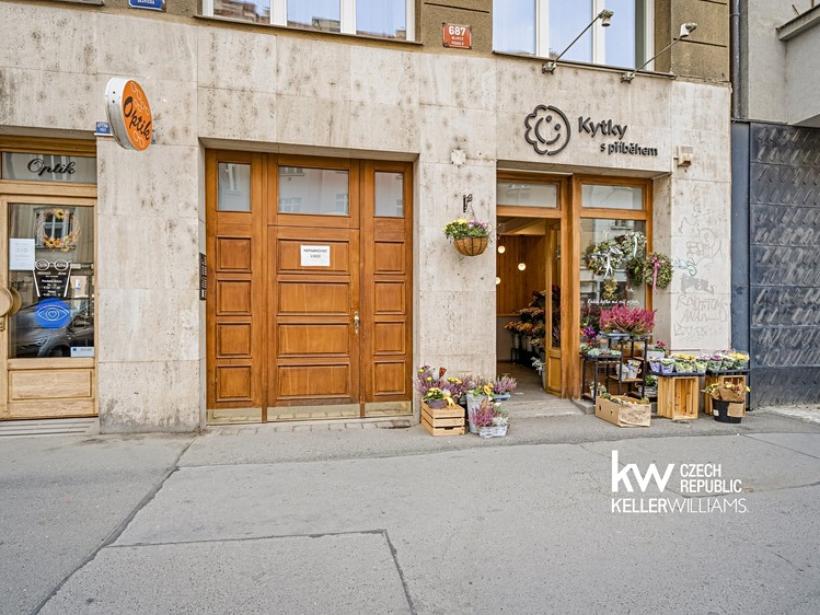 Pronájem bytu 3+kk, 90 m² (9 z 47)