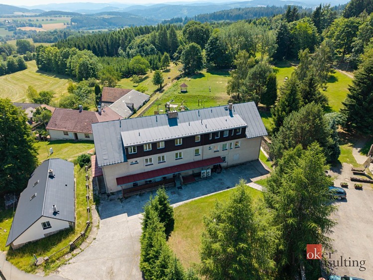 Prodej komerčního prostoru, 1 664 m² (14 z 50)