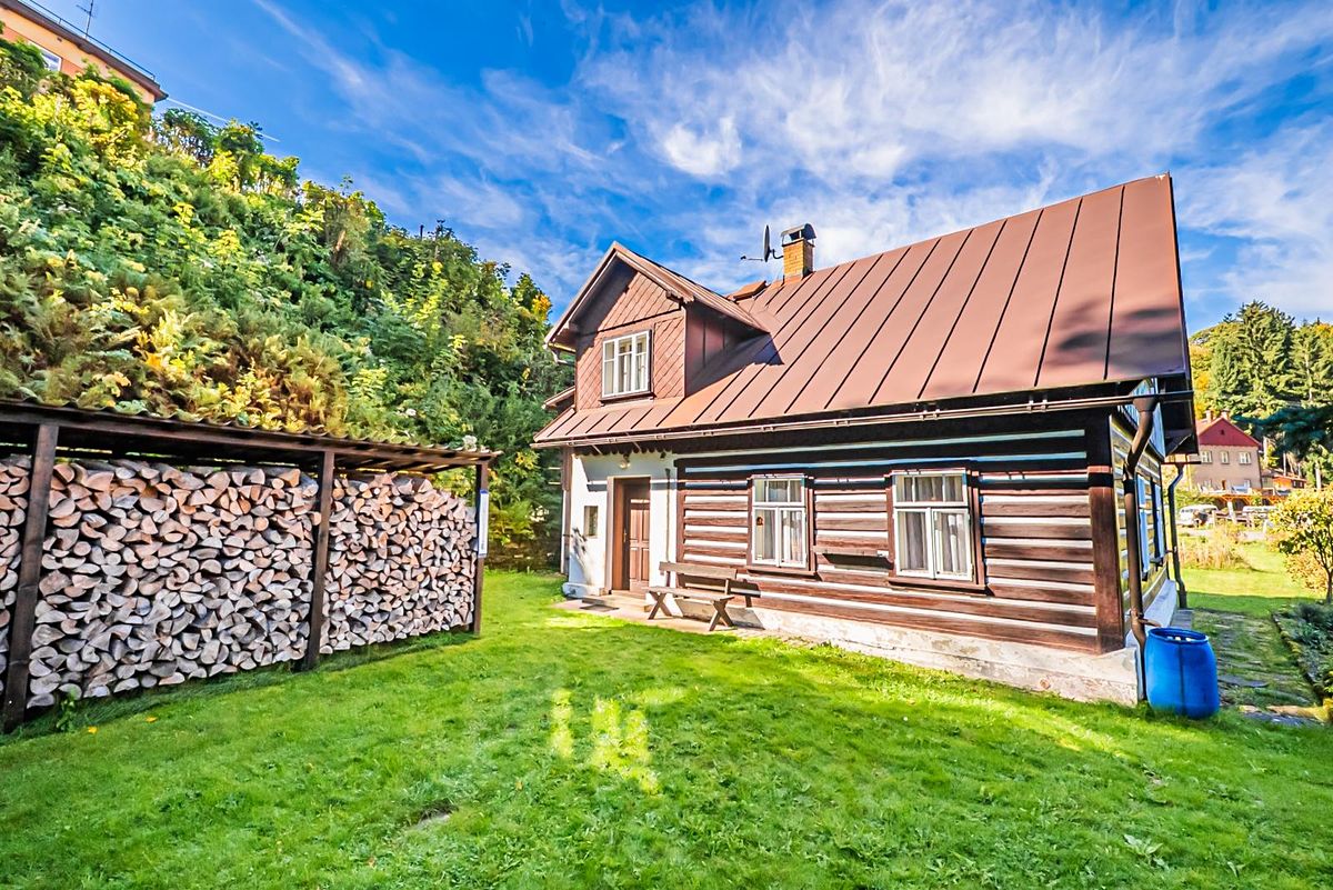 Prodej rodinného domu 135 m², pozemek 843 m², Jablonec nad Jizerou – fotka 1 z 3