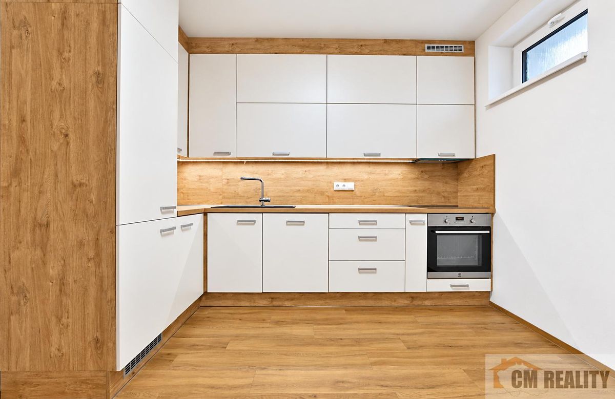 Pronájem bytu 2+kk 54 m²