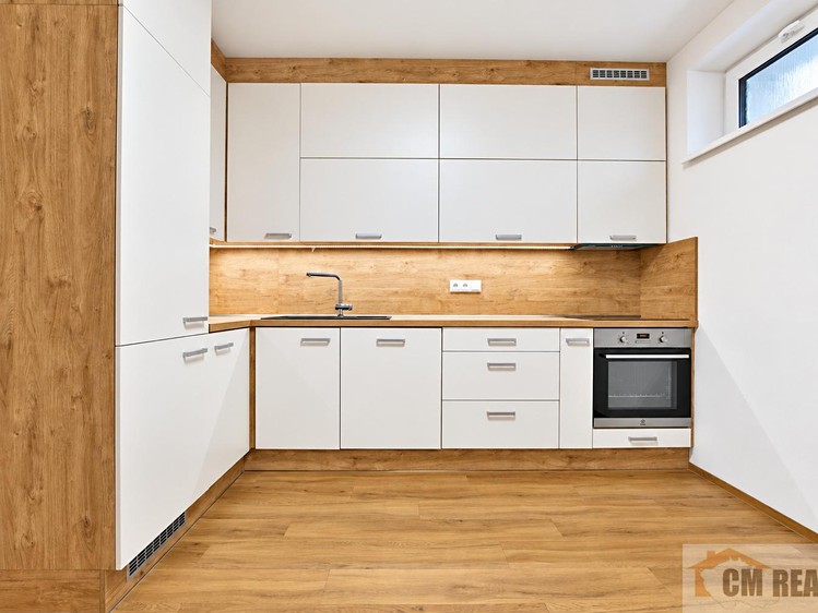 Квартира 2+kk в оренду, 54 м² (1 з 10)