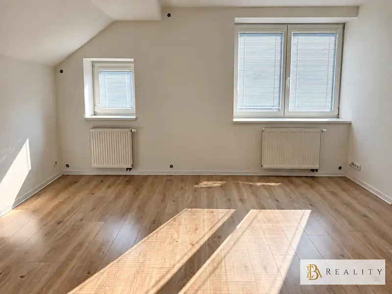 Pronájem bytu 3+kk 68 m², Krnov – náhled fotky 3