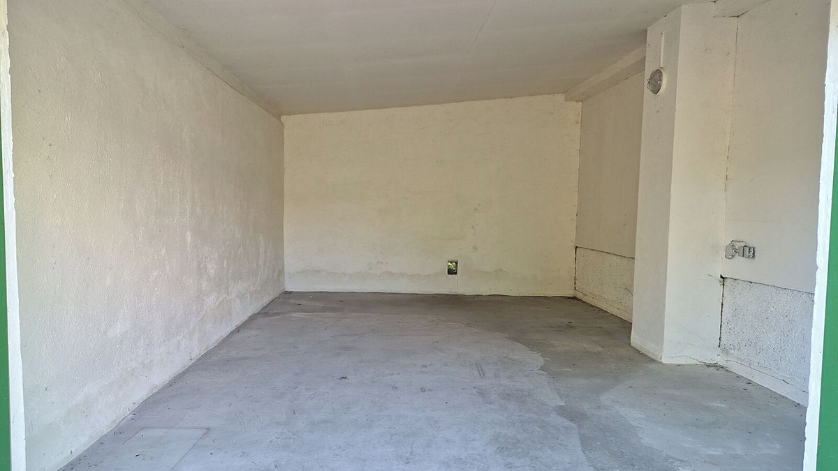 Pronájem garáže 30 m², Frýdek-Místek – fotka 1 z 3