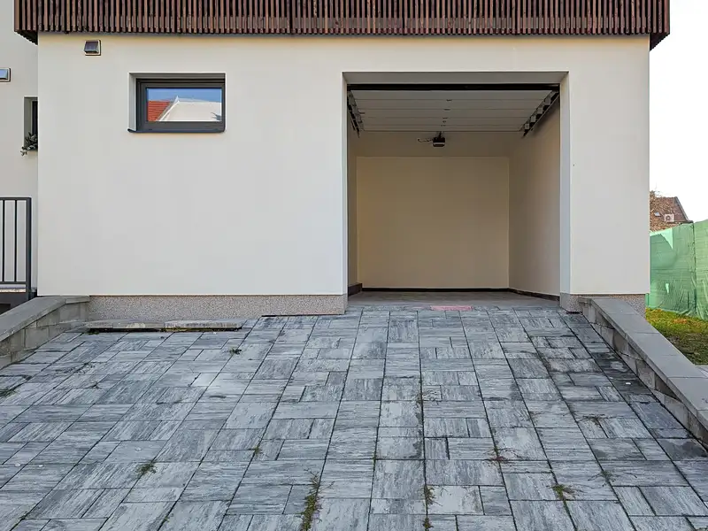 Prodej garáže 30 m², Brno – náhled fotky 2