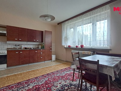 Prodej domu, 240 m² (2 z 24)