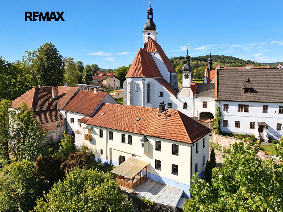 Prodej rodinného domu 200 m², pozemek 910 m², Kájov – fotka 1 z 3