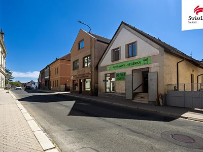 Prodej rodinného domu 260 m², pozemek 742 m²